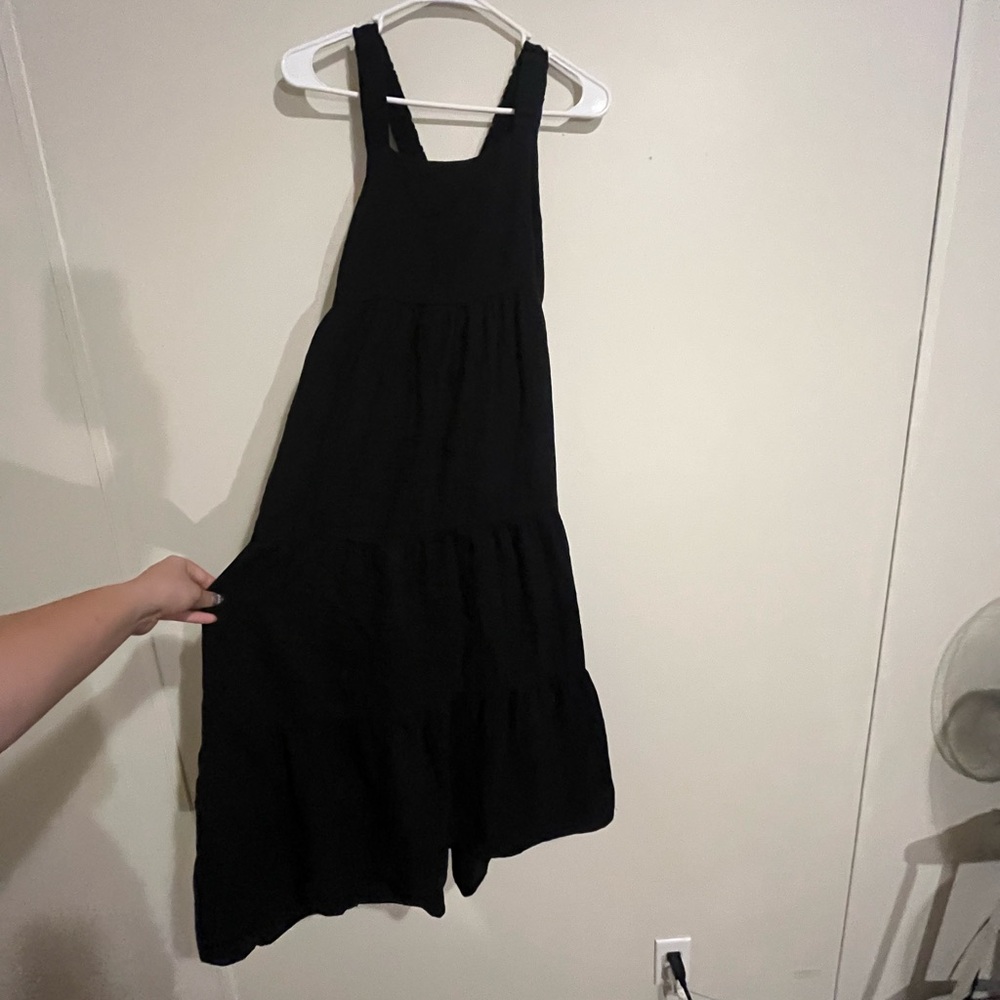 CUTE SIMPLE DRESS